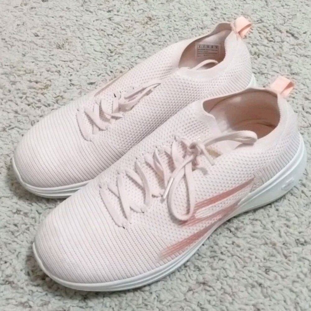 Skechers GO Run Women's Running Shoes Size 9 128186LTPK Gen 5 Light Pink